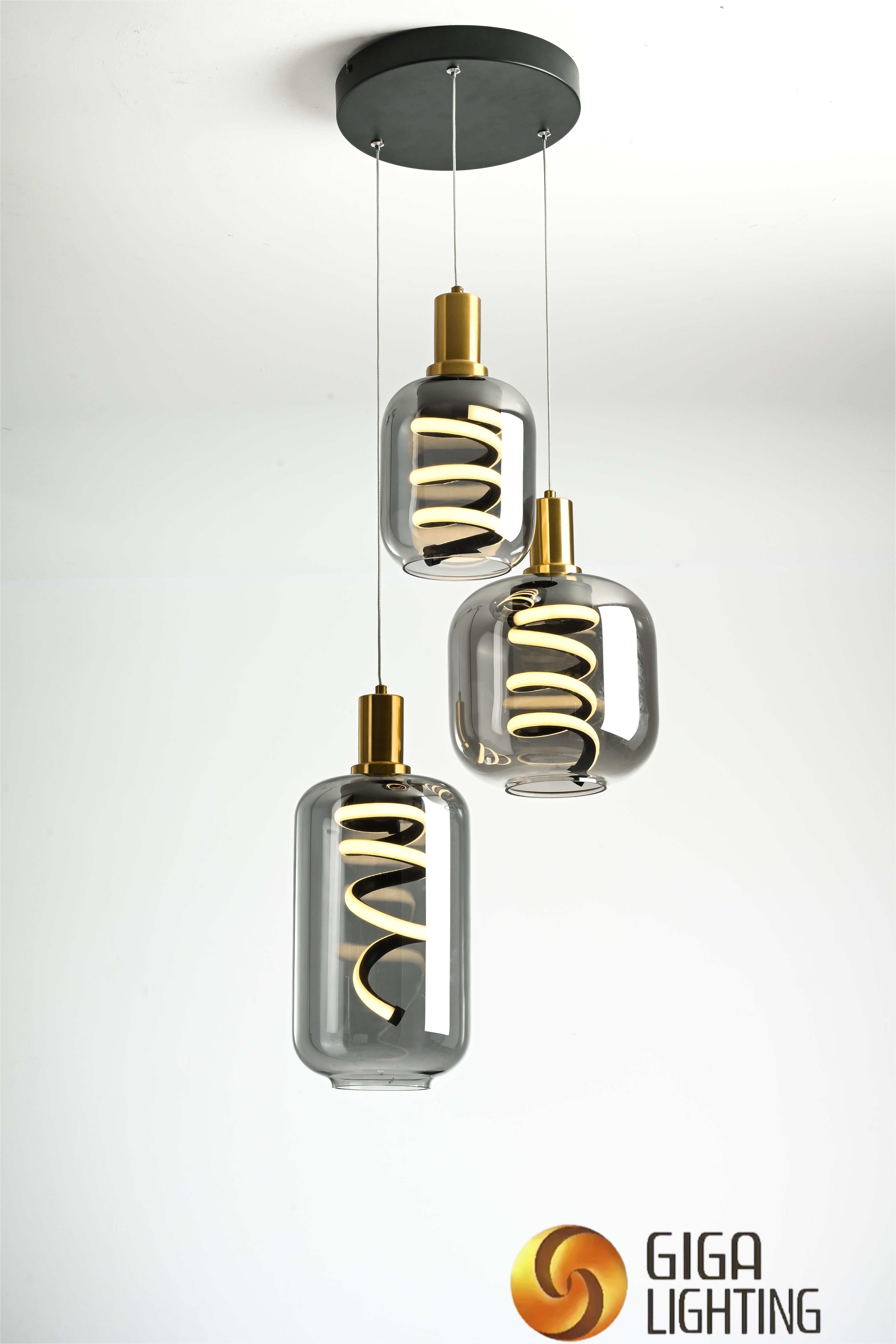 NOUVEAU Verre de fumée design original avec bras en aluminium Lampe à suspension LED Lustre Déco 