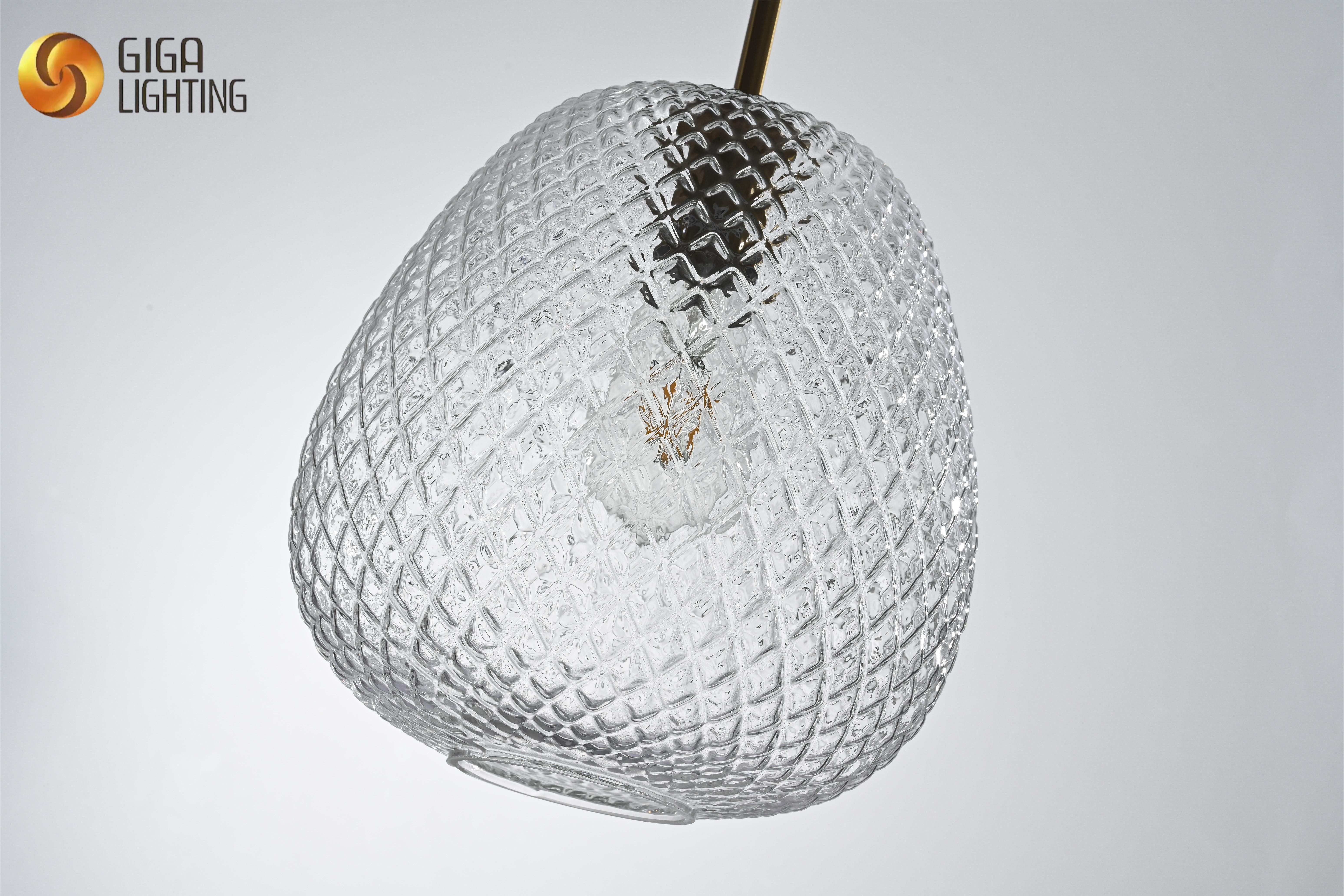 Luminaire suspendu globe simple ananas